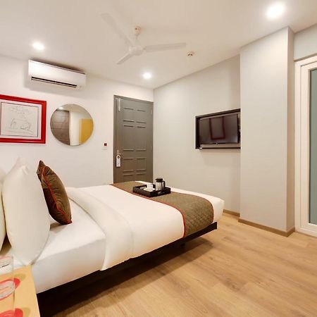 Oyo Townhouse 019 Anand Vihar Hotel Nowe Delhi Zewnętrze zdjęcie