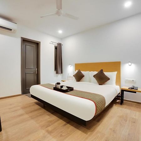 Oyo Townhouse 019 Anand Vihar Hotel Nowe Delhi Zewnętrze zdjęcie
