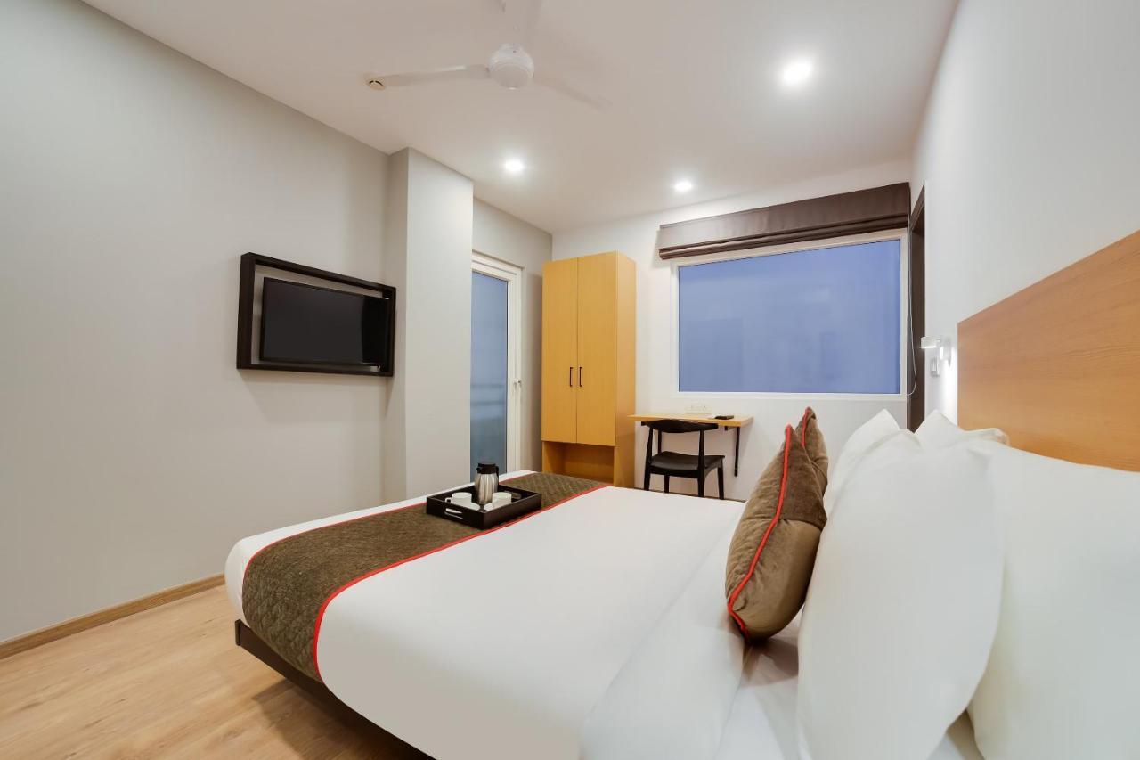 Oyo Townhouse 019 Anand Vihar Hotel Nowe Delhi Zewnętrze zdjęcie