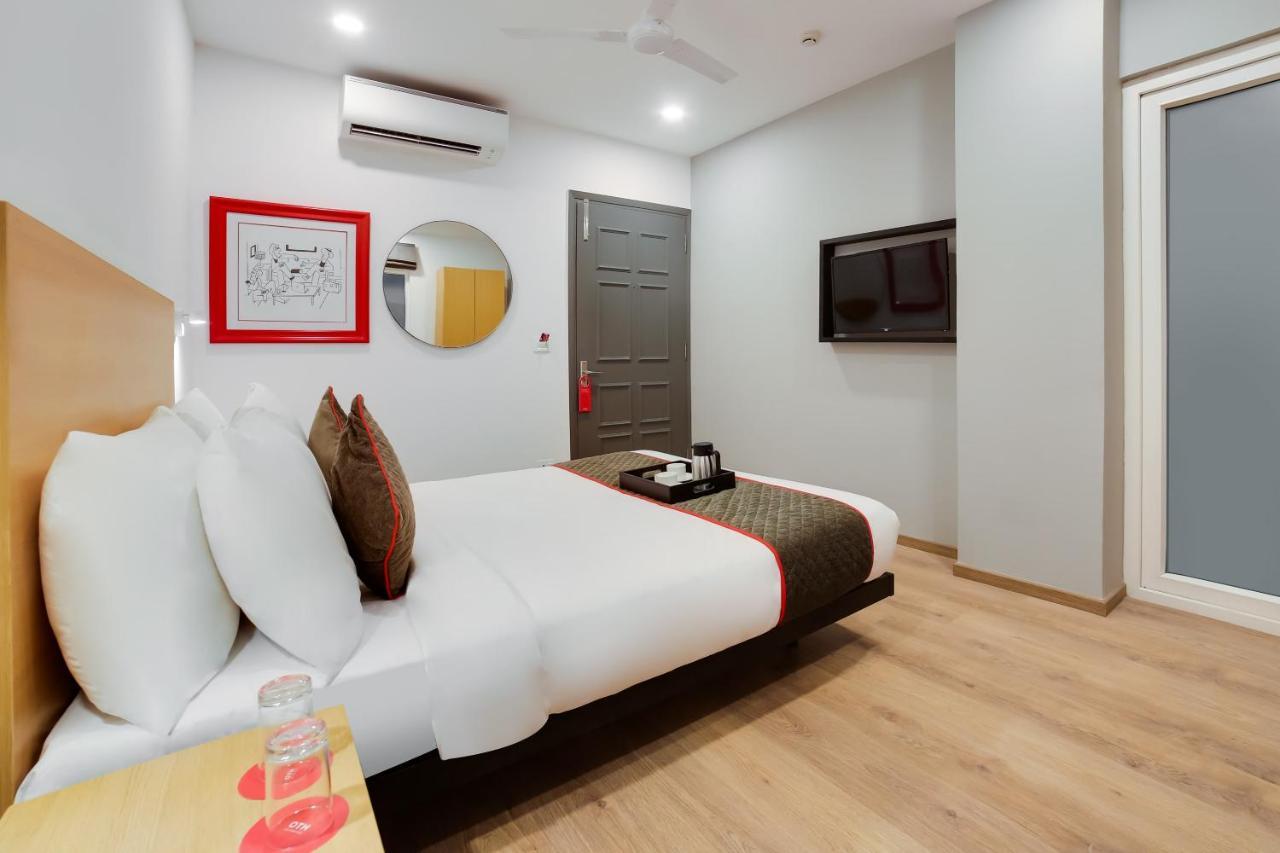 Oyo Townhouse 019 Anand Vihar Hotel Nowe Delhi Zewnętrze zdjęcie