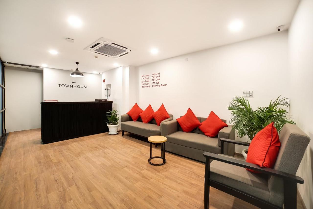 Oyo Townhouse 019 Anand Vihar Hotel Nowe Delhi Zewnętrze zdjęcie